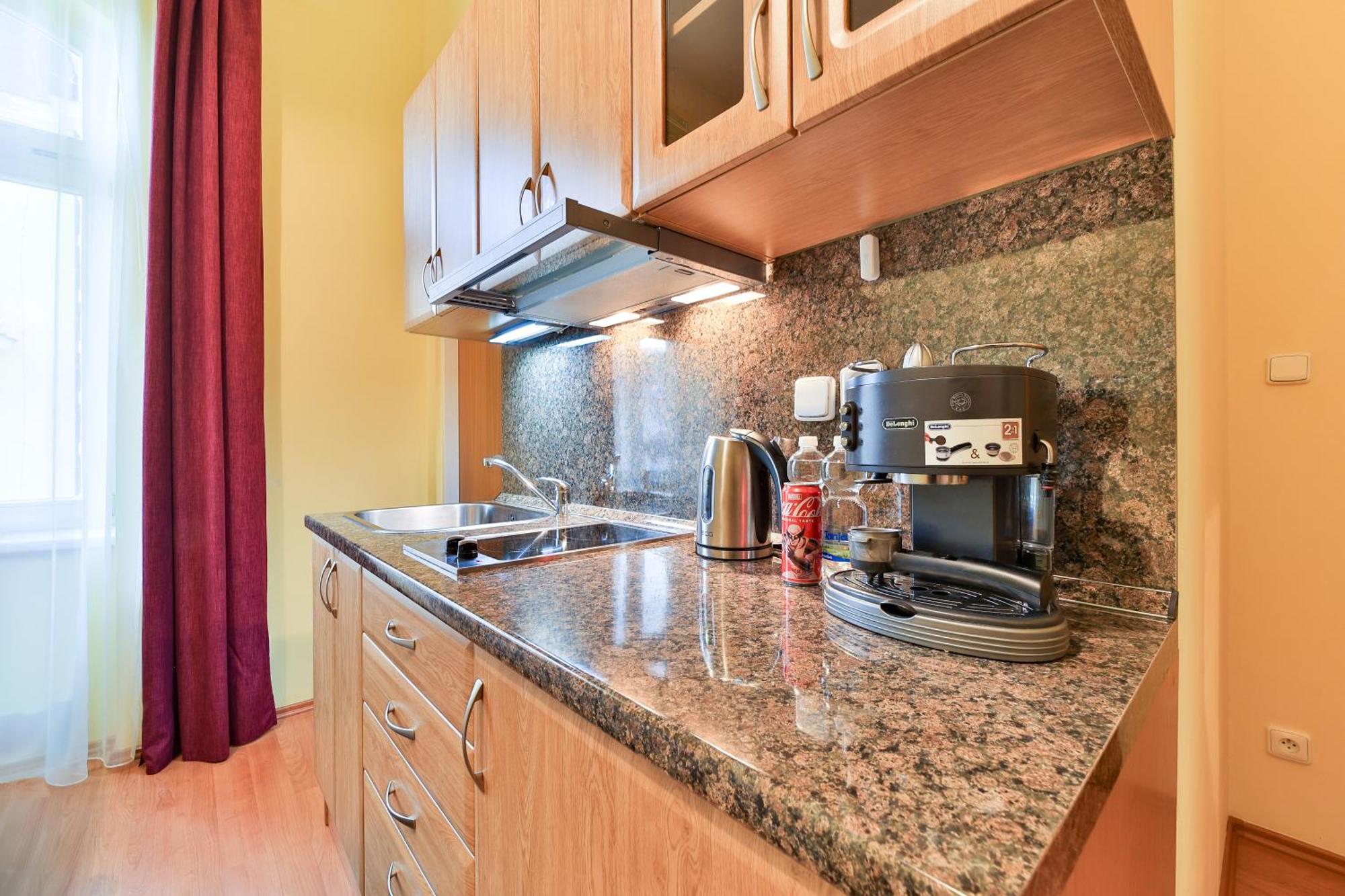 Anzio Apartments Marianske Lazne Ngoại thất bức ảnh