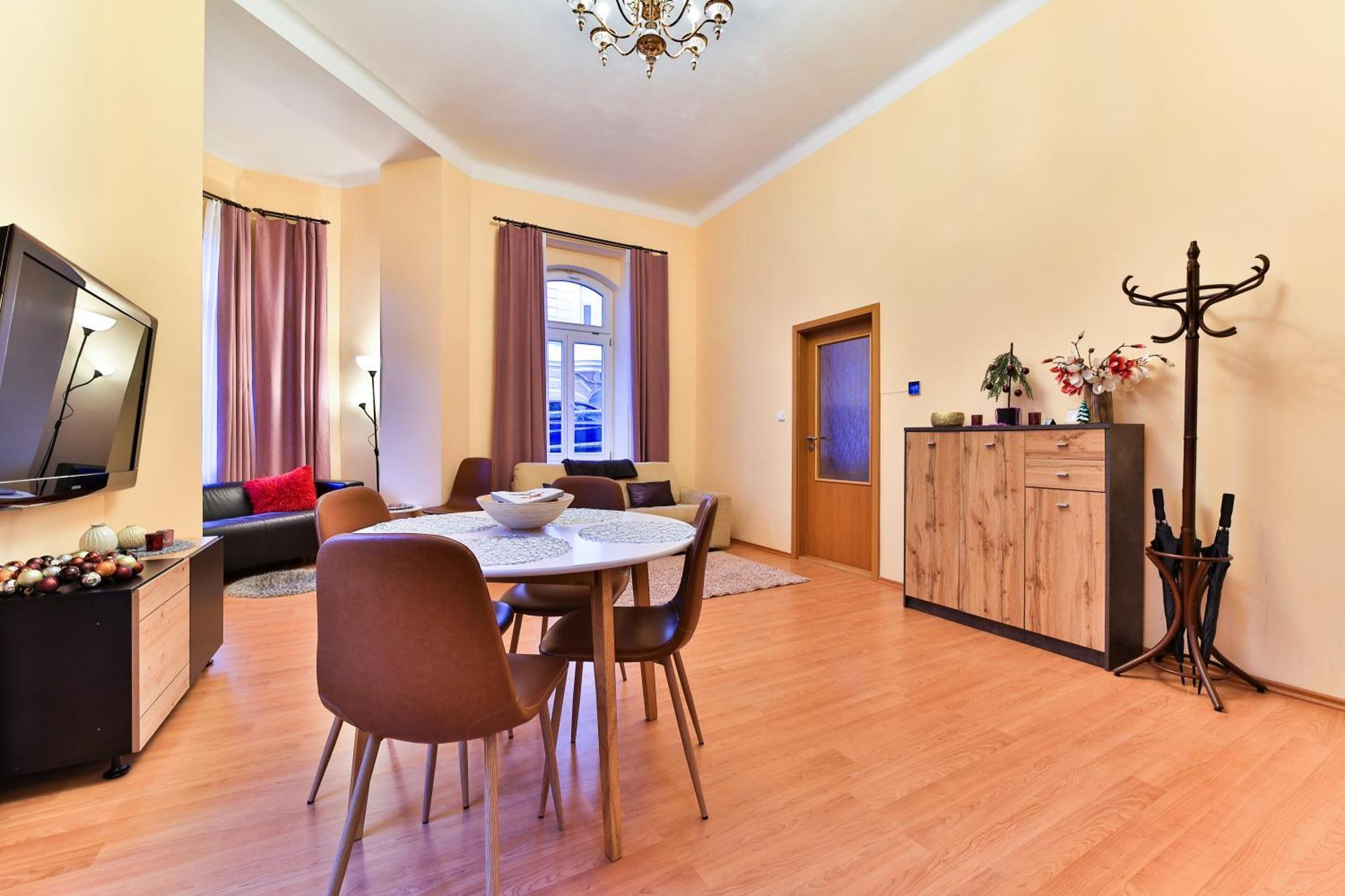 Anzio Apartments Marianske Lazne Phòng bức ảnh